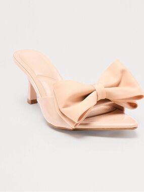 TOP Moda Blush Bow Pointed Toe Slip-On Mules